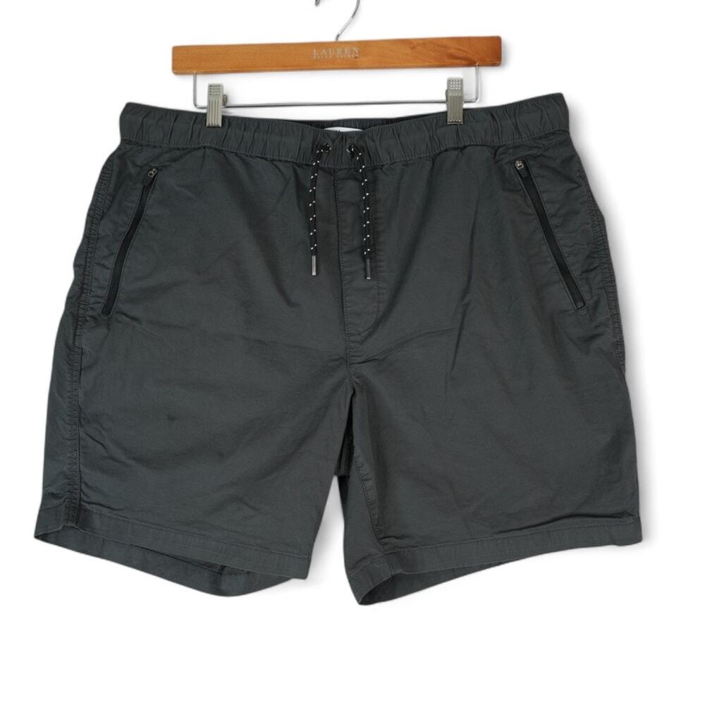 Sonoma Shorts Mens 40x7 Gray Pull On Drawstrings Zippered Side Pockets Dock